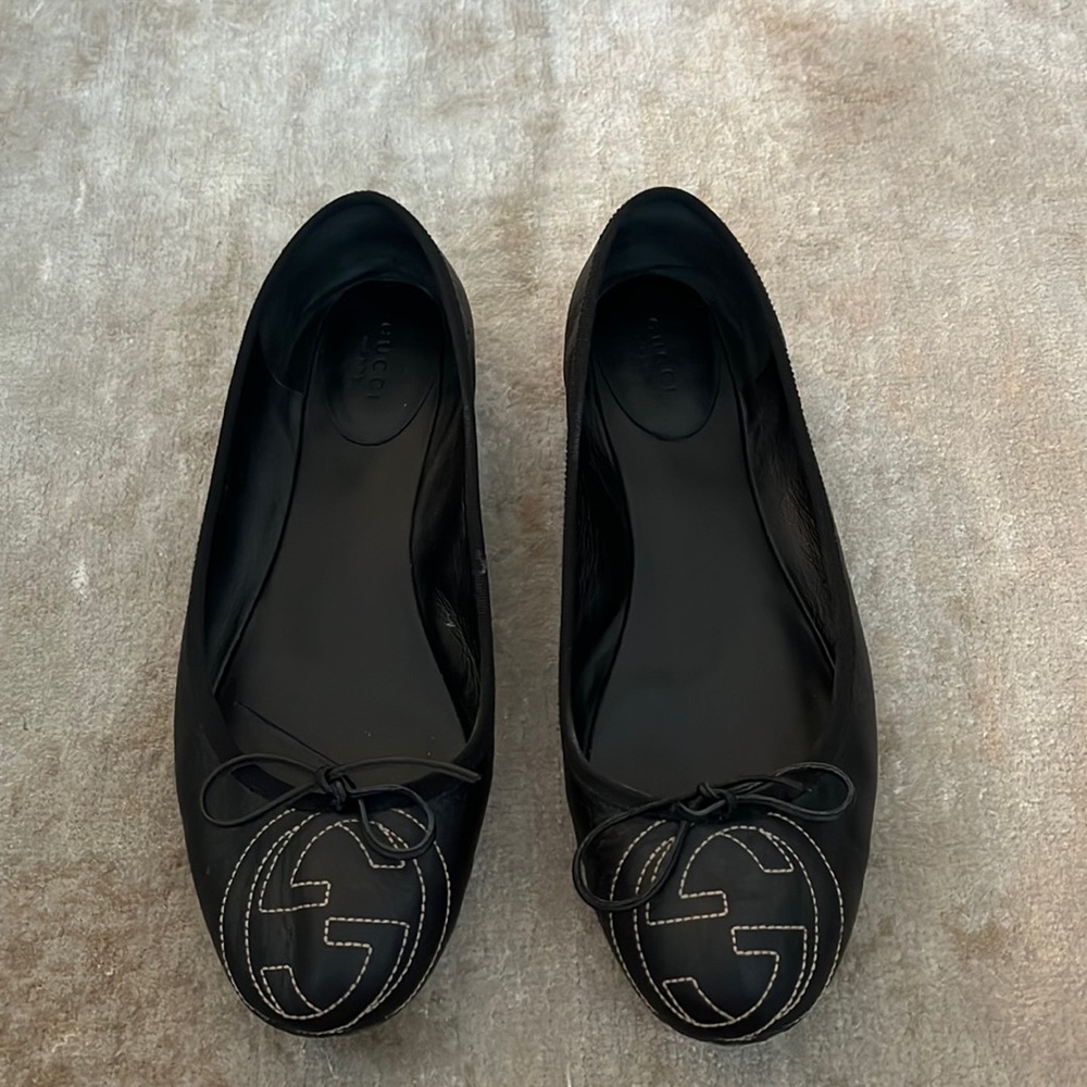 Black Gucci ballerina slippers